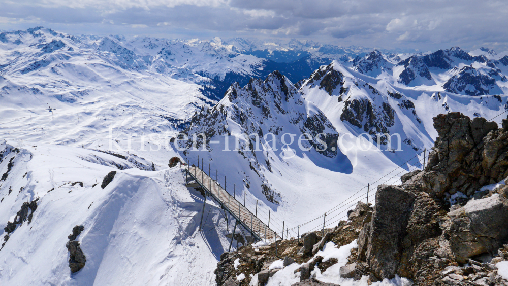 Ski Arlberg by kristen-images.com