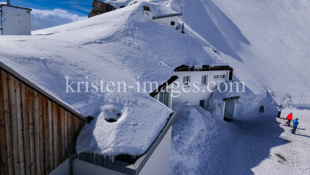 Ski Arlberg by kristen-images.com