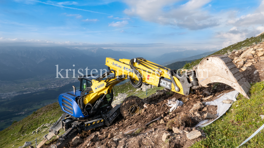 Bauarbeiten am Berg / Patscherkofel, Tirol, Austria by kristen-images.com
