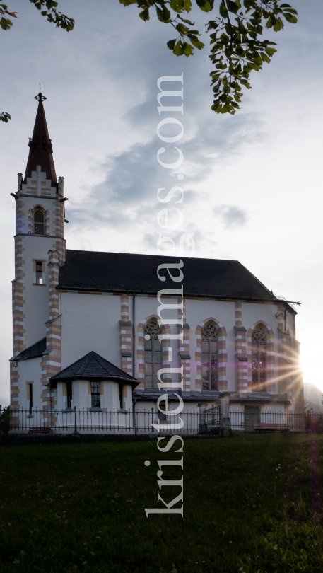 Wallfahrtskirche Maria Locherboden, Mötz, Mieminger Plateau, Tirol by kristen-images.com