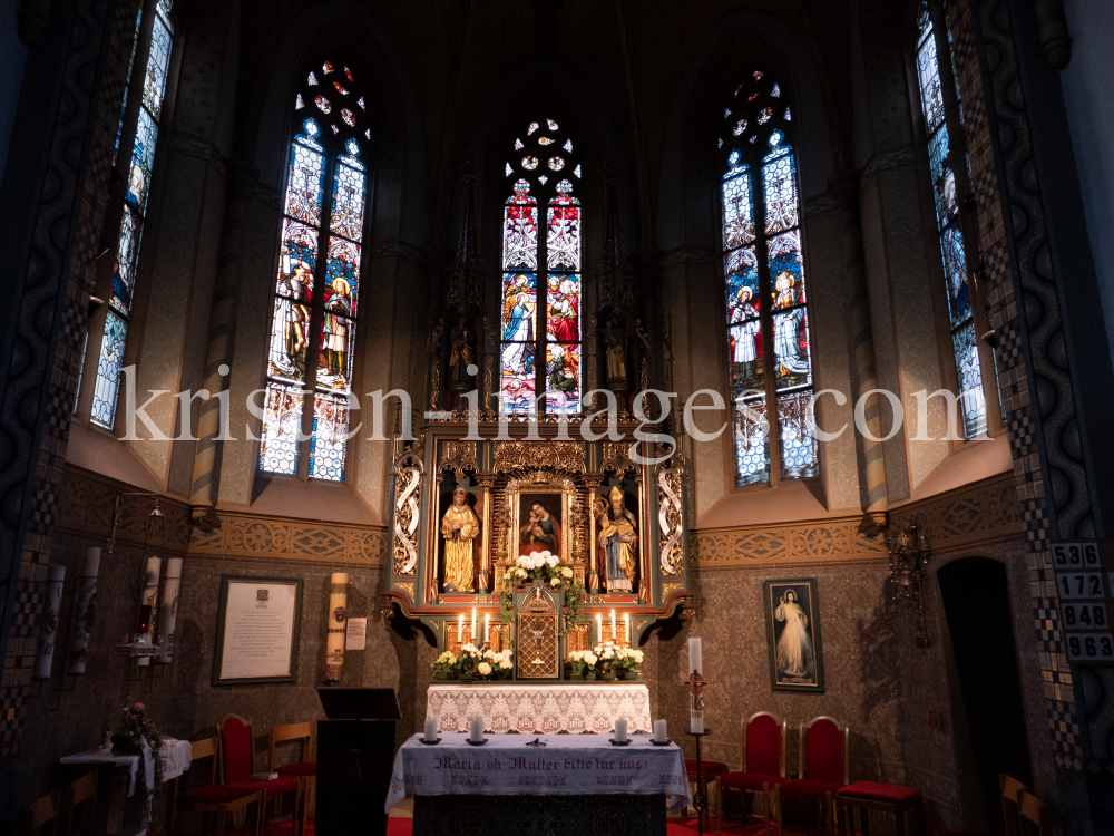 Wallfahrtskirche Maria Locherboden, Mötz, Mieminger Plateau, Tirol by kristen-images.com