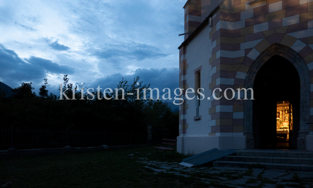 Wallfahrtskirche Maria Locherboden, Mötz, Mieminger Plateau, Tirol by kristen-images.com