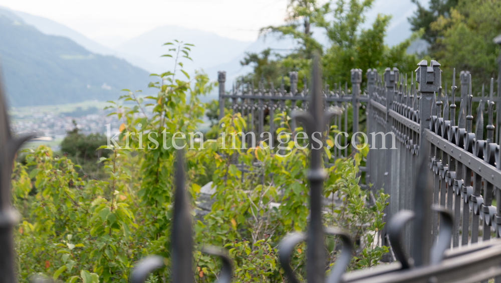 Zaun um die Wallfahrtskirche Maria Locherboden, Mötz, Mieminger Plateau by kristen-images.com