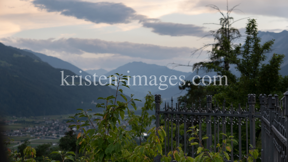 Zaun um die Wallfahrtskirche Maria Locherboden, Mötz, Mieminger Plateau by kristen-images.com