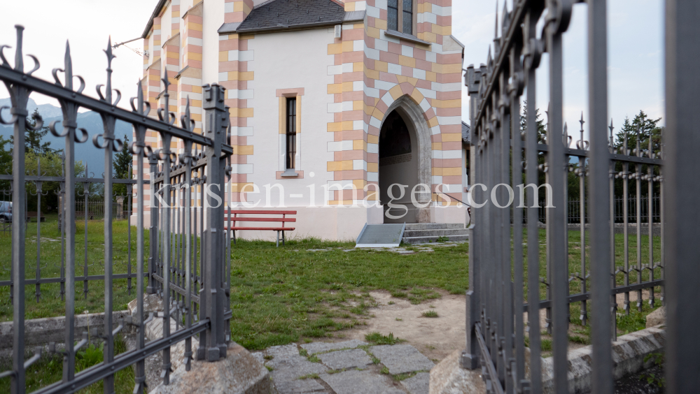 Wallfahrtskirche Maria Locherboden, Mötz, Mieminger Plateau, Tirol by kristen-images.com