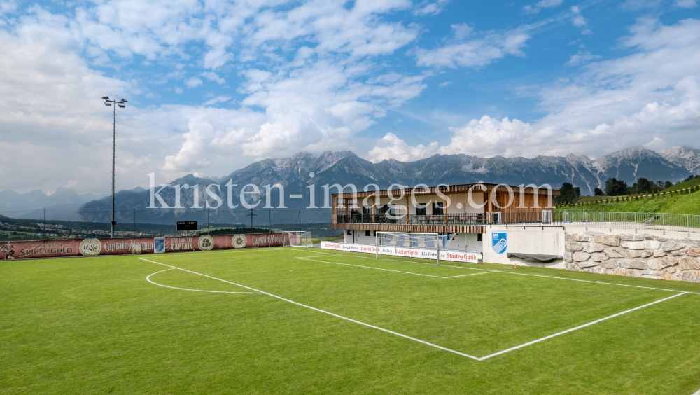 Fußballplatz / Clubhaus / SPG Patsch/Ellbögen by kristen-images.com