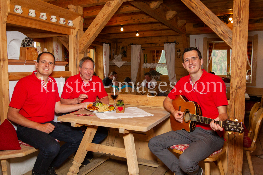 Zellberg Buam und Die Fetzig’n / Zillertal, Tirol, Austria by kristen-images.com