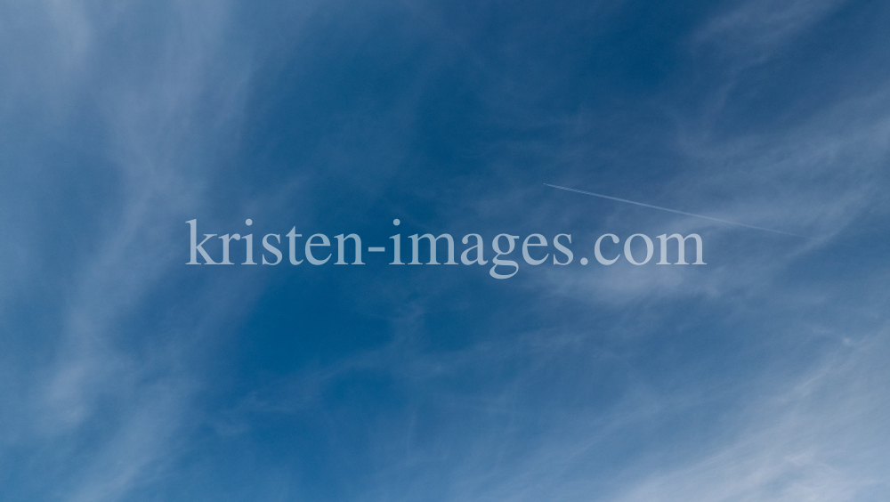 Himmel, Wolken, Föhnwolken / Tirol by kristen-images.com