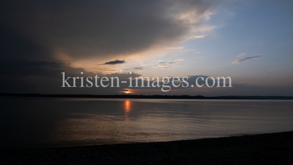 Starnberger See, Bayern, Deutschland by kristen-images.com