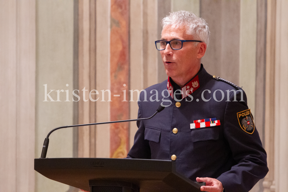 Erwin Vögele - Pressesprecher und Veranstaltungsmanagement Landespolizei Tirol by kristen-images.com