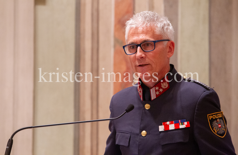 Erwin Vögele - Pressesprecher und Veranstaltungsmanagement Landespolizei Tirol by kristen-images.com