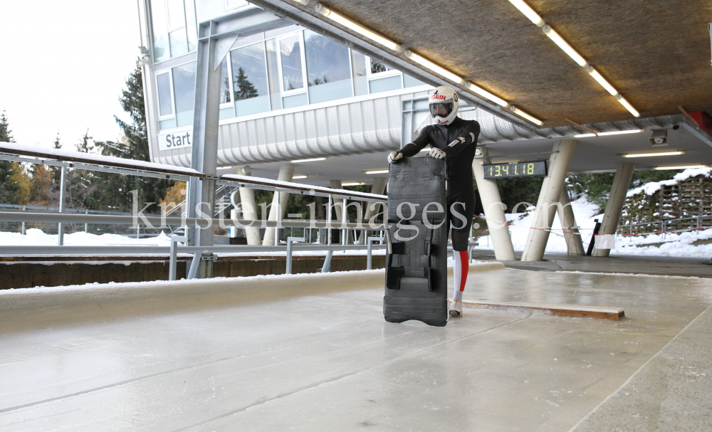 Samuel Maier (AUT) / Skeleton / Bobbahn Innsbruck-Igls by kristen-images.com