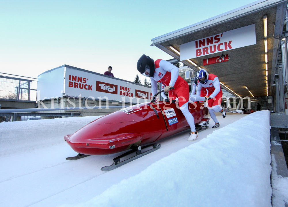 Bobbahn Innsbruck-Igls, Tirol, Austria / 4er Bob by kristen-images.com