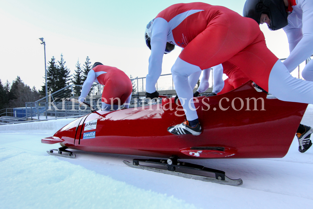 Bobbahn Innsbruck-Igls, Tirol, Austria / 4er Bob by kristen-images.com