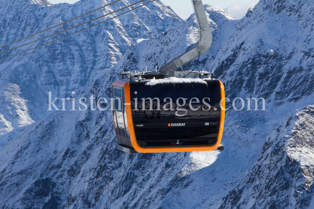 Stubaier Gletscher, Stubaital, Tirol, Austria / 3S Eisgratbahn by kristen-images.com