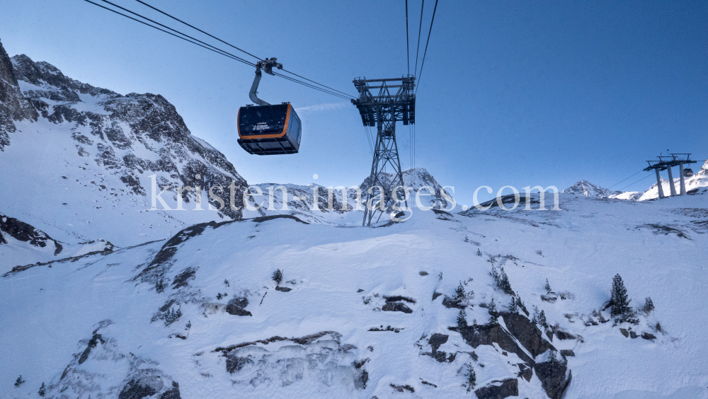 Stubaier Gletscher, Tirol, Austria / 3S Eisgratbahn by kristen-images.com