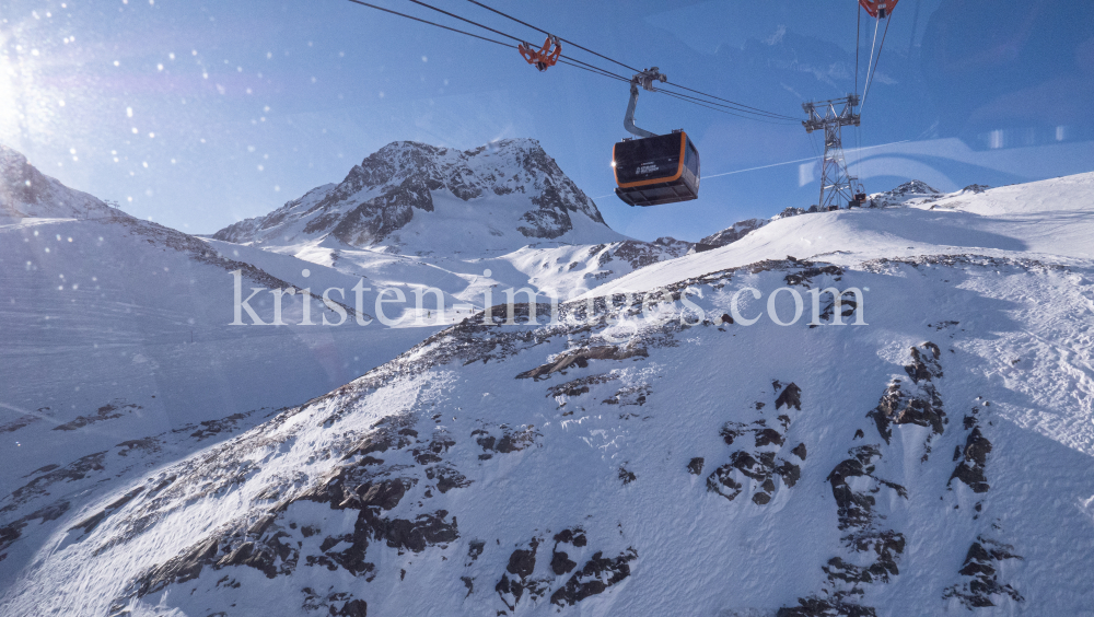 Stubaier Gletscher, Tirol, Austria / 3S Eisgratbahn by kristen-images.com