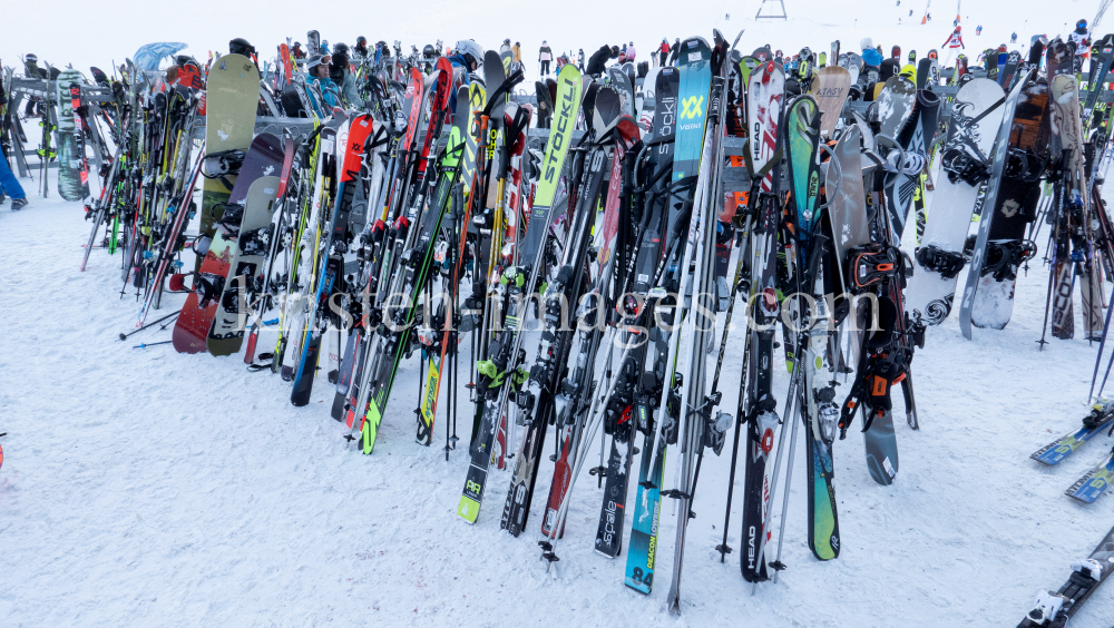 Stubaier Gletscher, Tirol, Austria / Skiständer, Snowboardständer by kristen-images.com