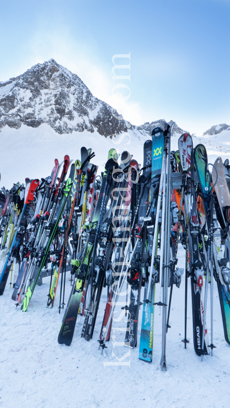 Stubaier Gletscher, Tirol, Austria / Skiständer, Snowboardständer by kristen-images.com