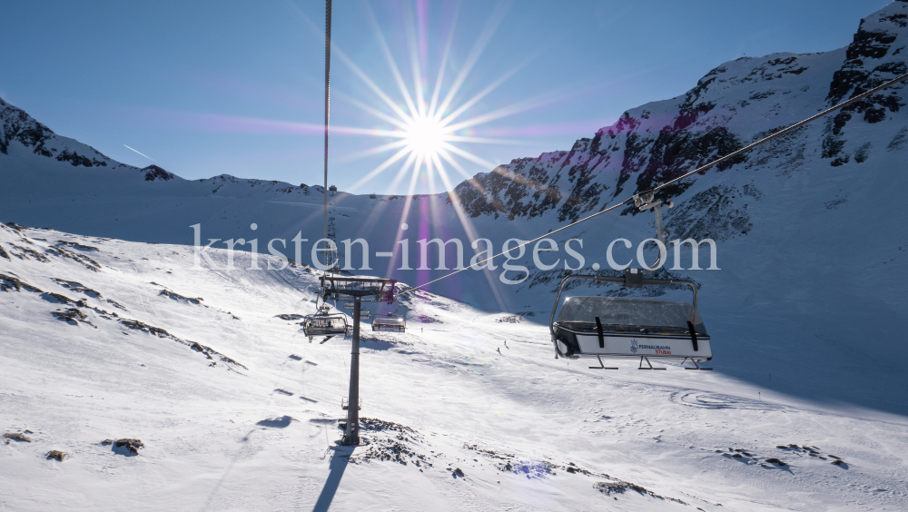 Stubaier Gletscher, Tirol, Austria / Fernaubahn / Sessellift by kristen-images.com