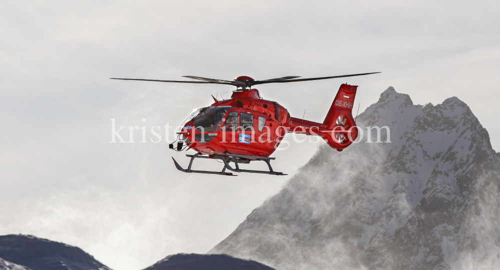 Rettungshubschrauber Heli Austria / Notarzthubschrauber by kristen-images.com