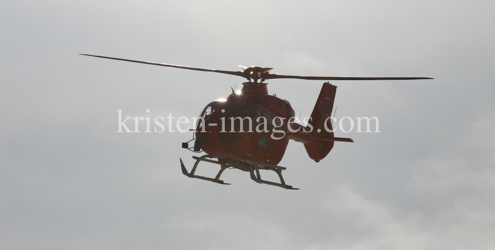 Rettungshubschrauber Heli Austria / Notarzthubschrauber by kristen-images.com