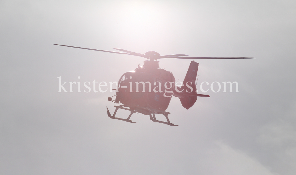 Rettungshubschrauber Heli Austria / Notarzthubschrauber by kristen-images.com