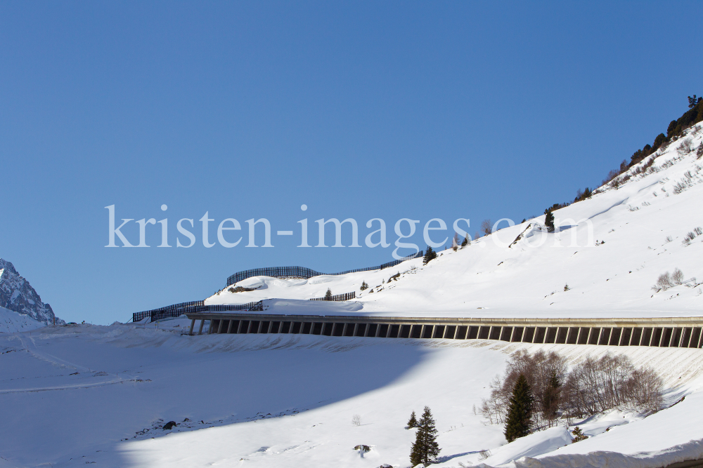 Straße ins Kühtai, Tirol, Austria by kristen-images.com