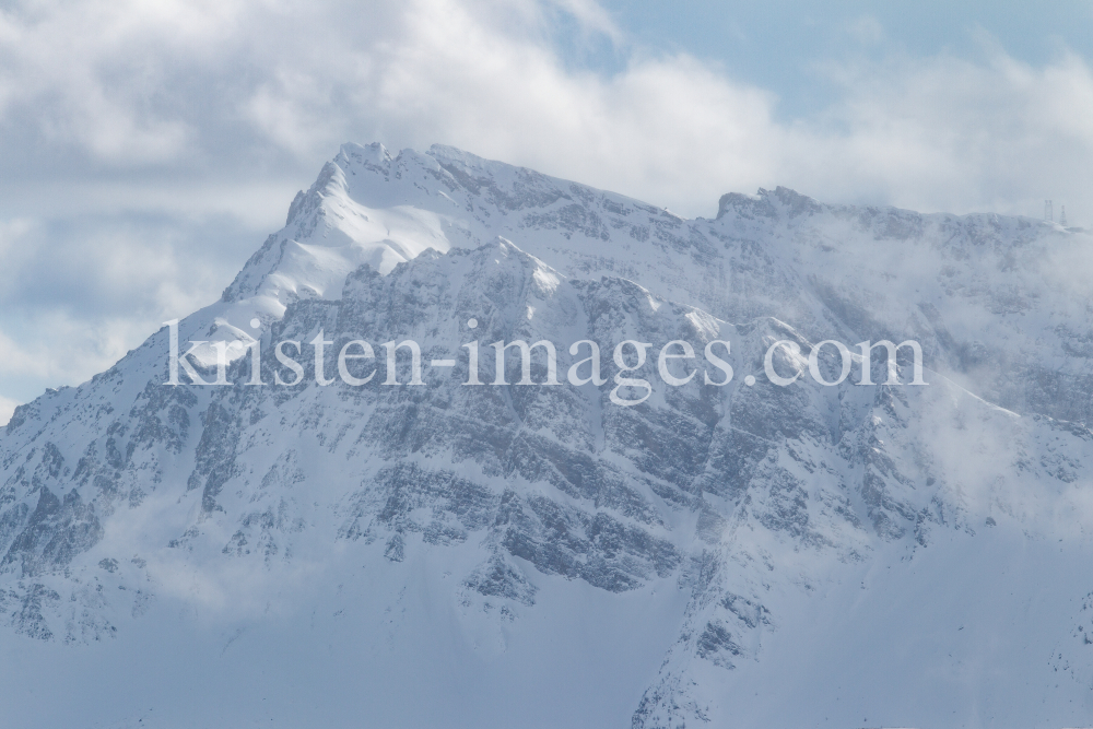 Rollspitze, Amthorspitze, Daxspitze, westliche Zillertaler Alpen by kristen-images.com