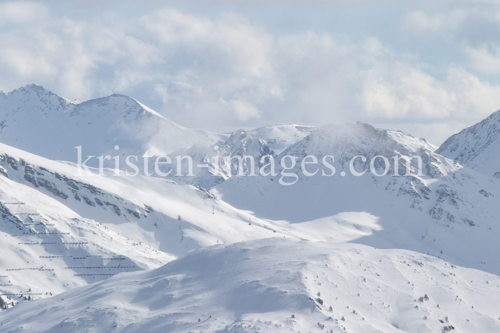 westliche Zillertaler Alpen, Tuxer Hauptkamm, Tirol, Südtirol, Austria, Italien by kristen-images.com