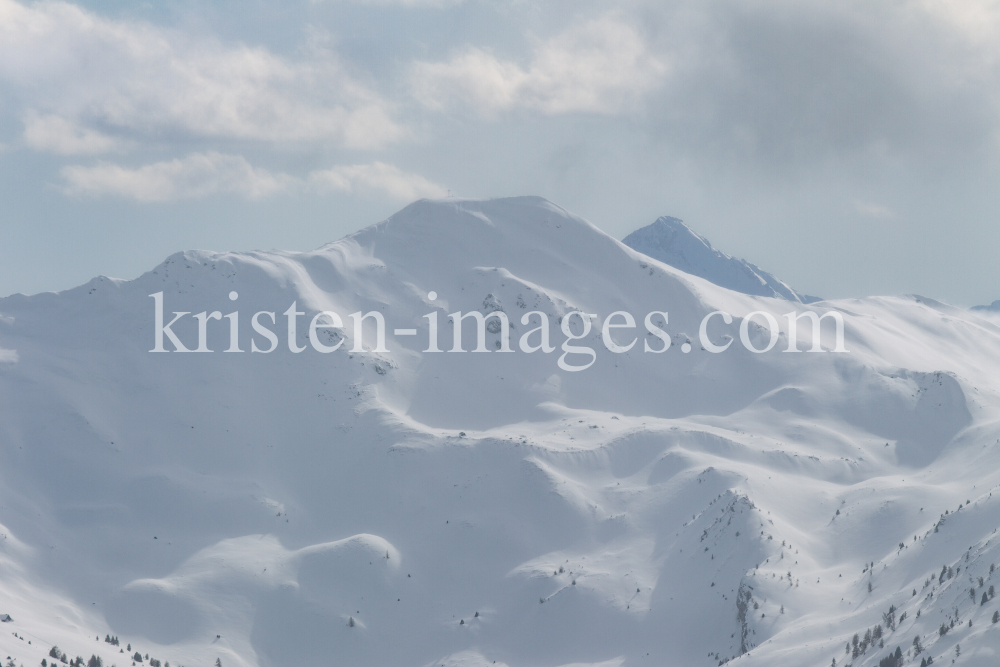 westliche Zillertaler Alpen, Tuxer Hauptkamm, Tirol, Austria by kristen-images.com