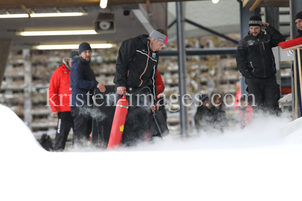 4. Skeleton Europapokal der Senioren / Innsbruck-Igls by kristen-images.com