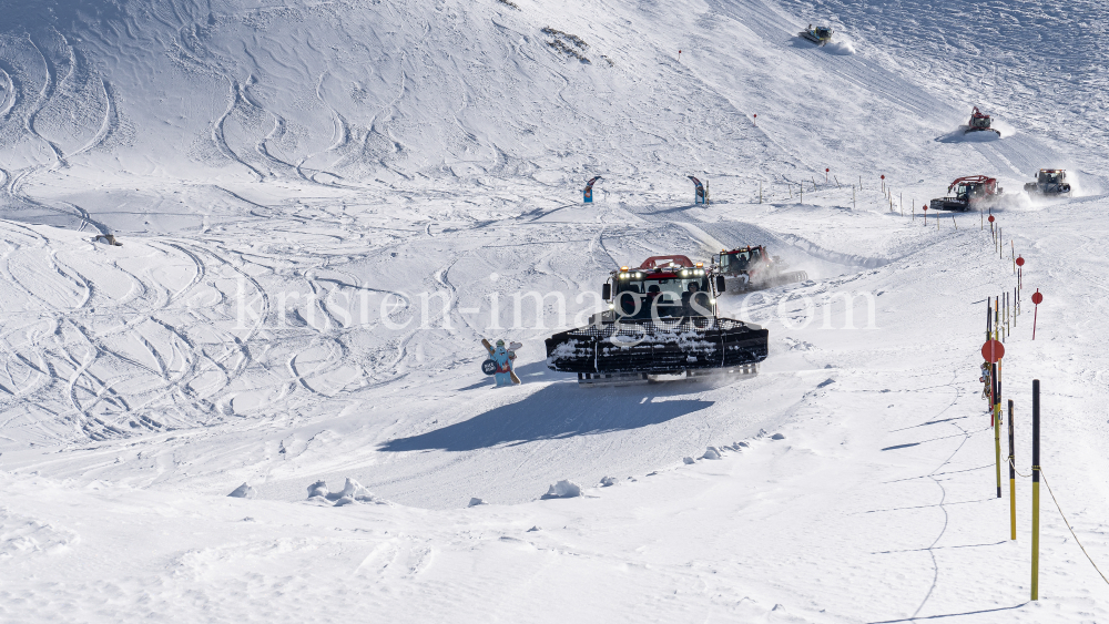 Pistenraupe / Stubaier Gletscher, Stubaital, Tirol, Austria by kristen-images.com