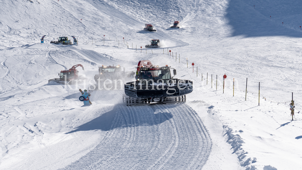 Pistenraupe / Stubaier Gletscher, Stubaital, Tirol, Austria by kristen-images.com