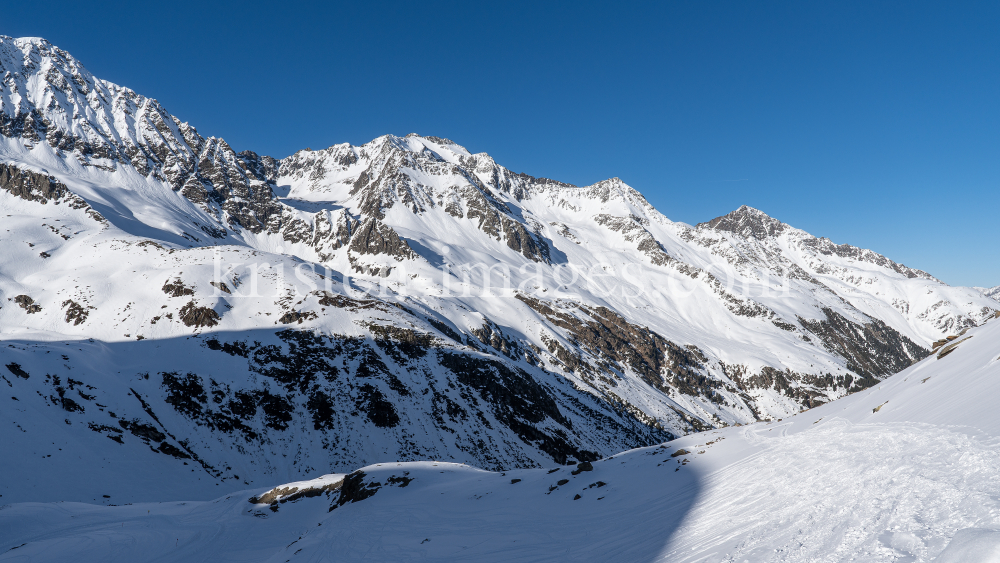 Wilde Grub'n / Stubaier Gletscher, Stubaital, Tirol, Austria by kristen-images.com