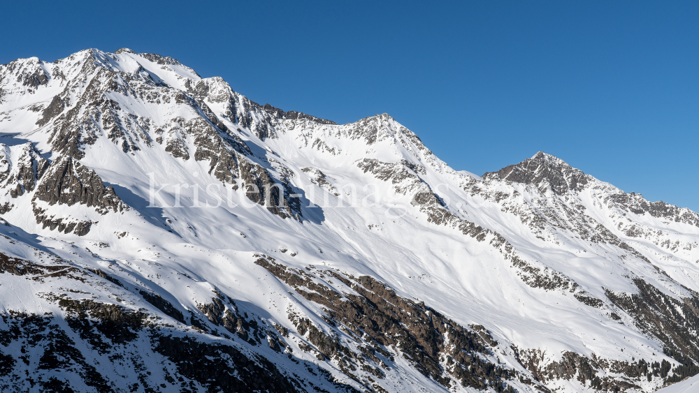 Wilde Grub'n / Stubaier Gletscher, Stubaital, Tirol, Austria by kristen-images.com