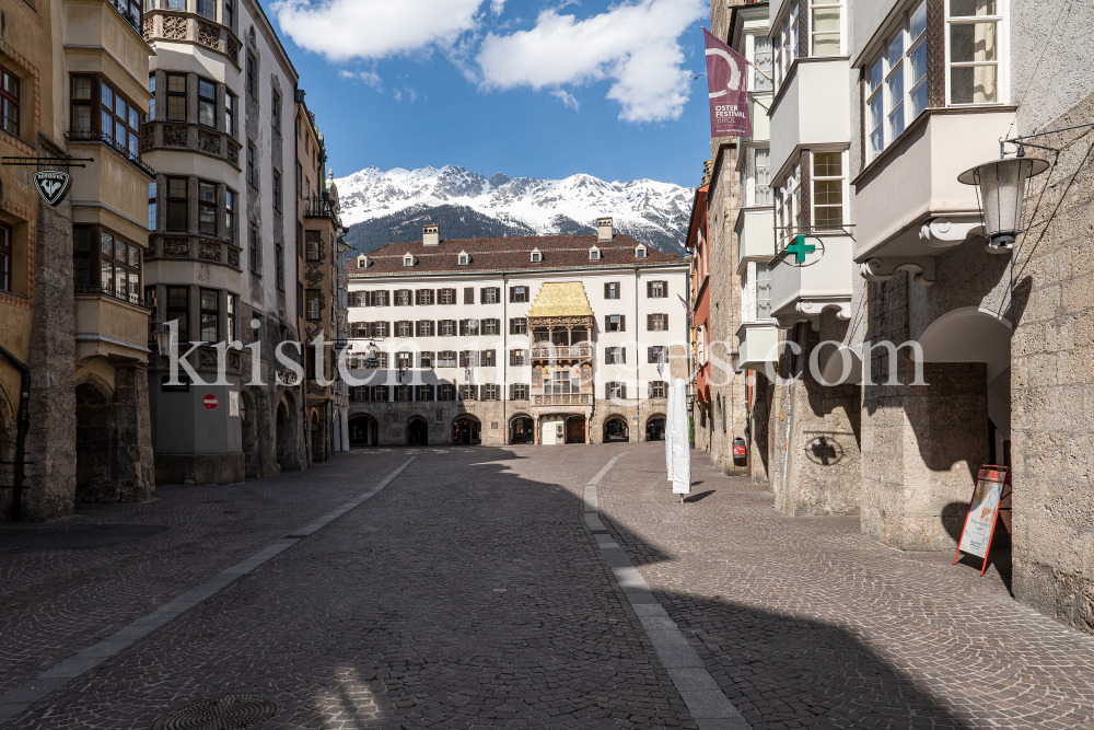 Goldenes Dachl, Altstadt, Innsbruck, Tirol, Austria by kristen-images.com