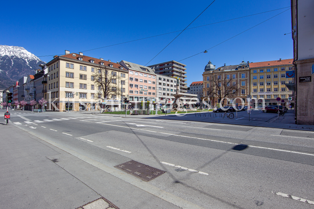 Bozner Platz, Rudolfsbrunnen / Innsbruck, Tirol, Austria by kristen-images.com