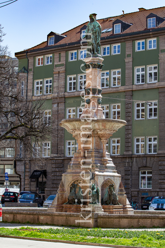 Bozner Platz, Rudolfsbrunnen / Innsbruck, Tirol, Austria by kristen-images.com