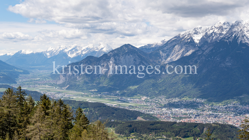 Blick vom Patscherkofel in das Inntal, Innsbruck, Tirol, Austria by kristen-images.com