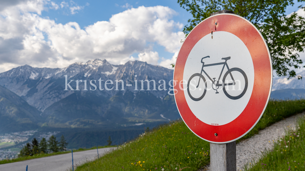 Fahrverbot für Fahrräder / Windegg, Tulferberg, Tulfes, Tirol, Austria by kristen-images.com