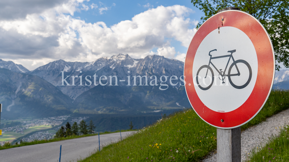 Fahrverbot für Fahrräder / Windegg, Tulferberg, Tulfes, Tirol, Austria by kristen-images.com