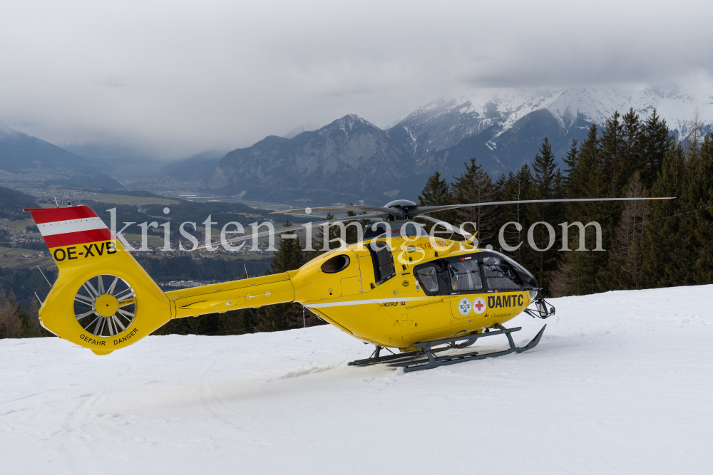 ÖAMTC Rettungshubschrauber / Notarzthubschrauber by kristen-images.com