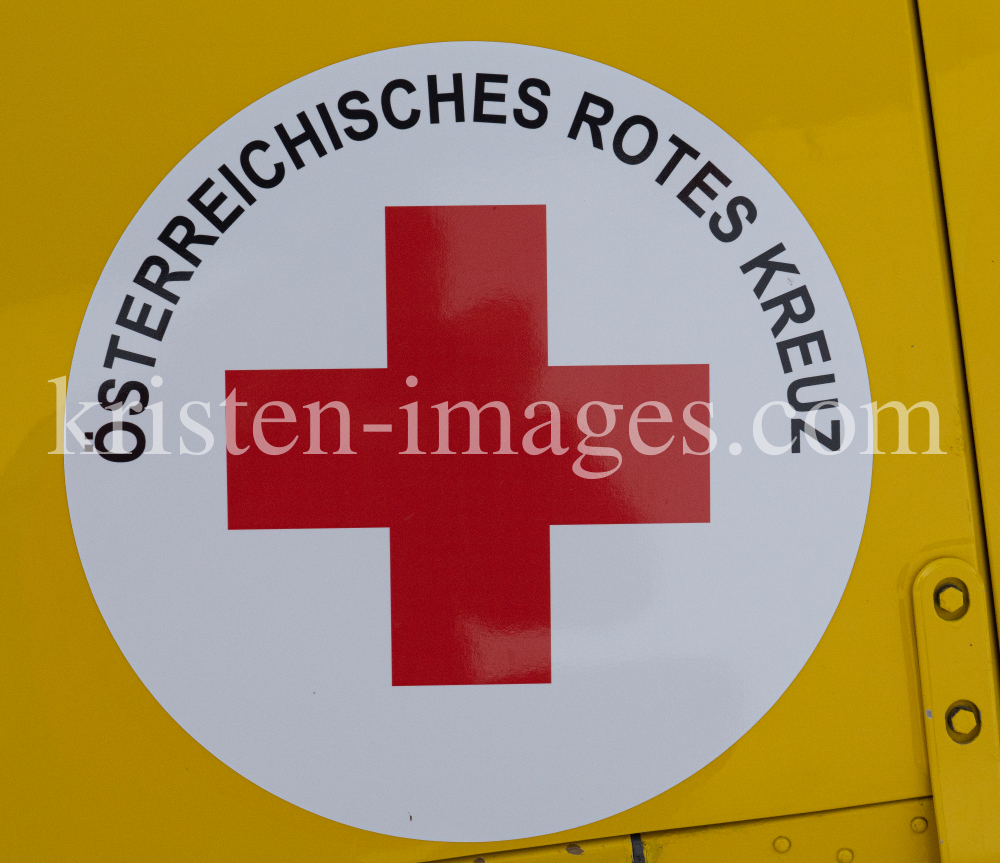 ÖAMTC Rettungshubschrauber / Notarzthubschrauber by kristen-images.com