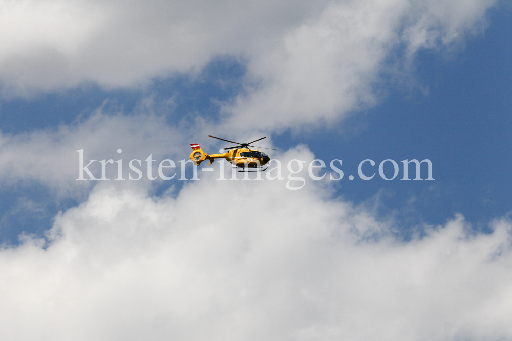 ÖAMTC Rettungshubschrauber / Notarzthubschrauber by kristen-images.com