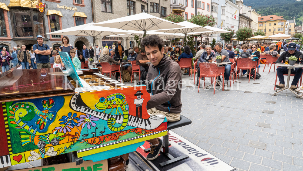 Open Piano / Maria-Theresien-Straße, Innsbruck, Tirol, Austria by kristen-images.com
