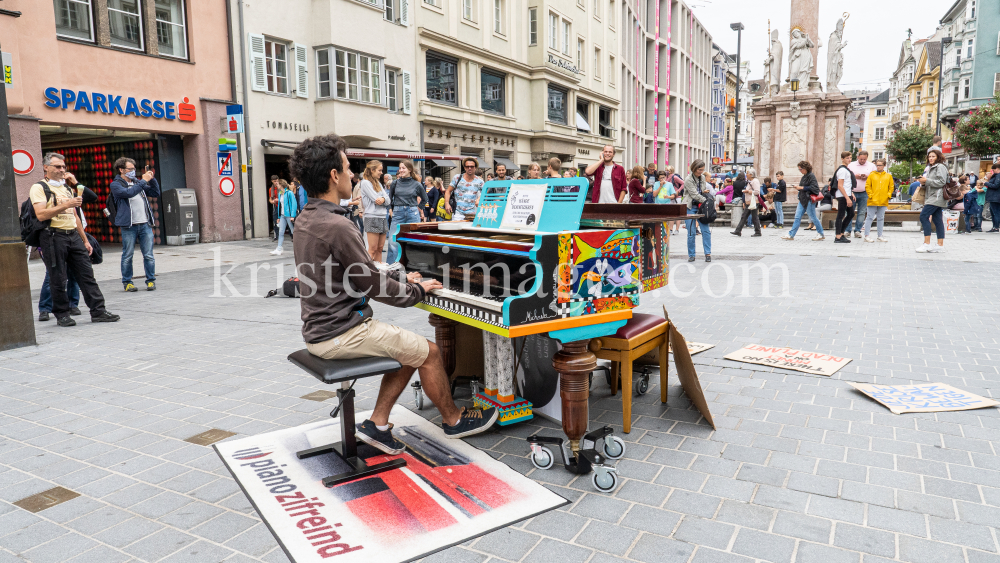 Open Piano / Maria-Theresien-Straße, Innsbruck, Tirol, Austria by kristen-images.com