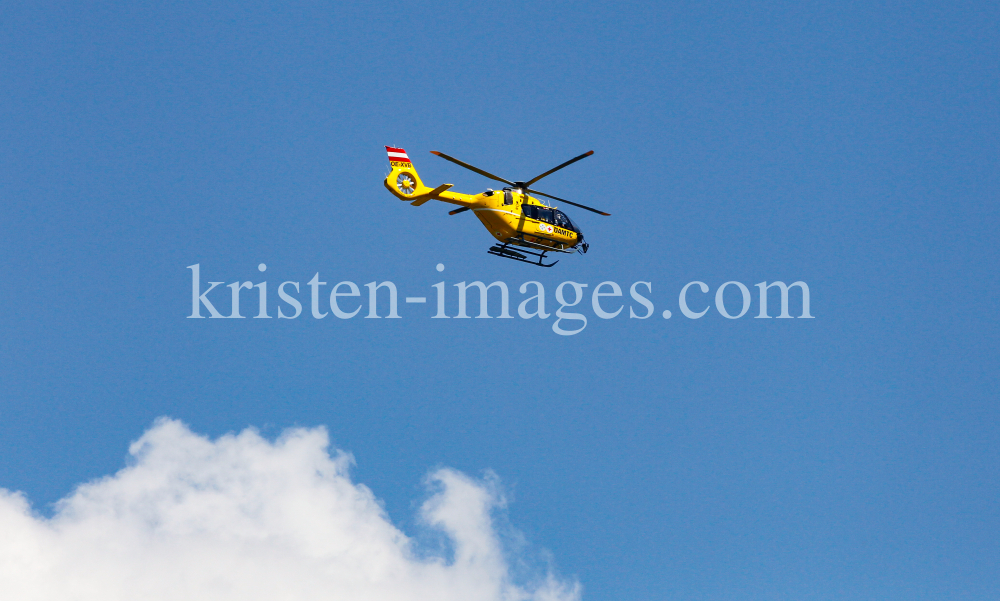 ÖAMTC Rettungshubschrauber Christophorus / Notarzthubschrauber by kristen-images.com