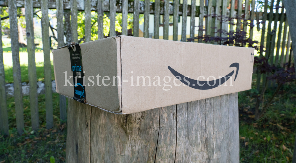 Amazon Prime Schachtel, Karton, Paket by kristen-images.com