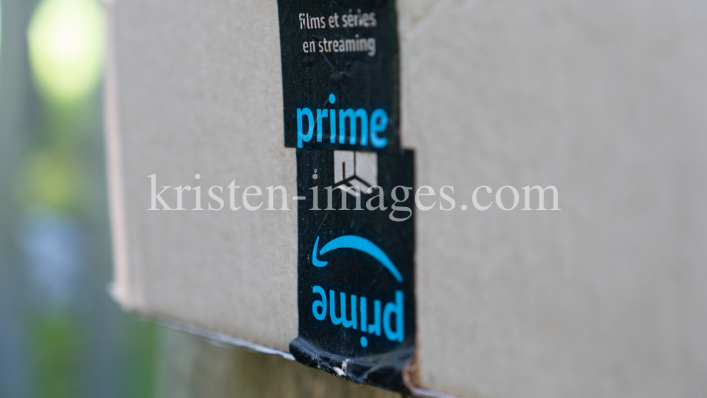 Amazon Prime Schachtel, Karton, Paket by kristen-images.com